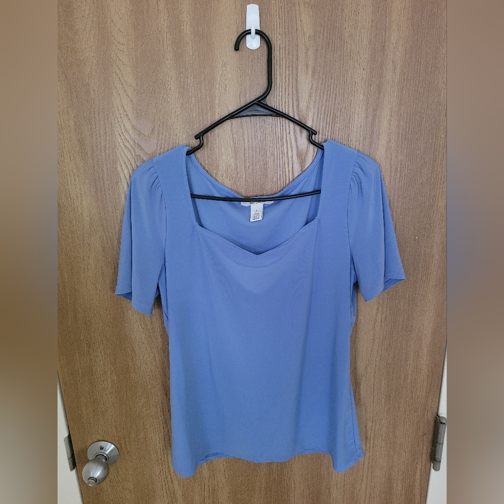 WHBM Short Sleeve Sweetheart Top
